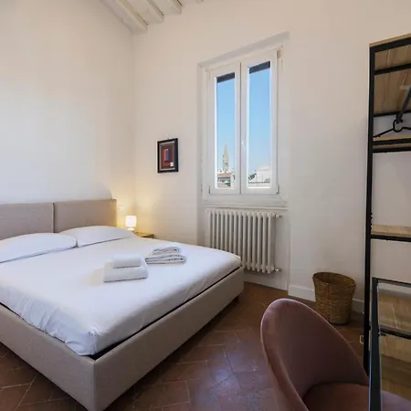 Santa Maria Novella Penthouse By Mmega Apartamento Florença